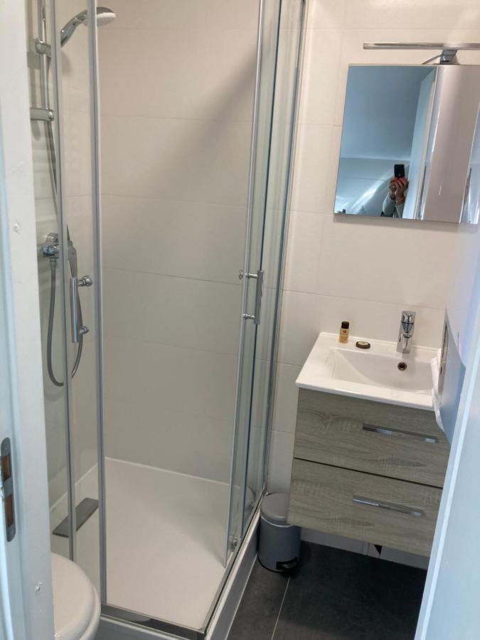 Studio Cocooning Et Refait A Neuf. Lyon 06 외부 사진