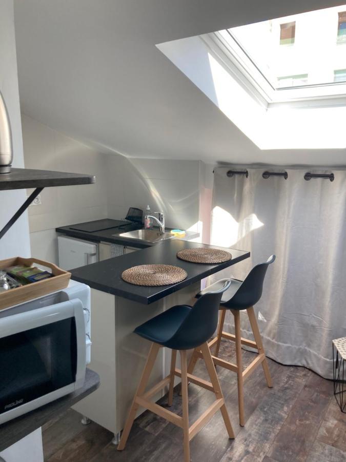 Studio Cocooning Et Refait A Neuf. Lyon 06 외부 사진